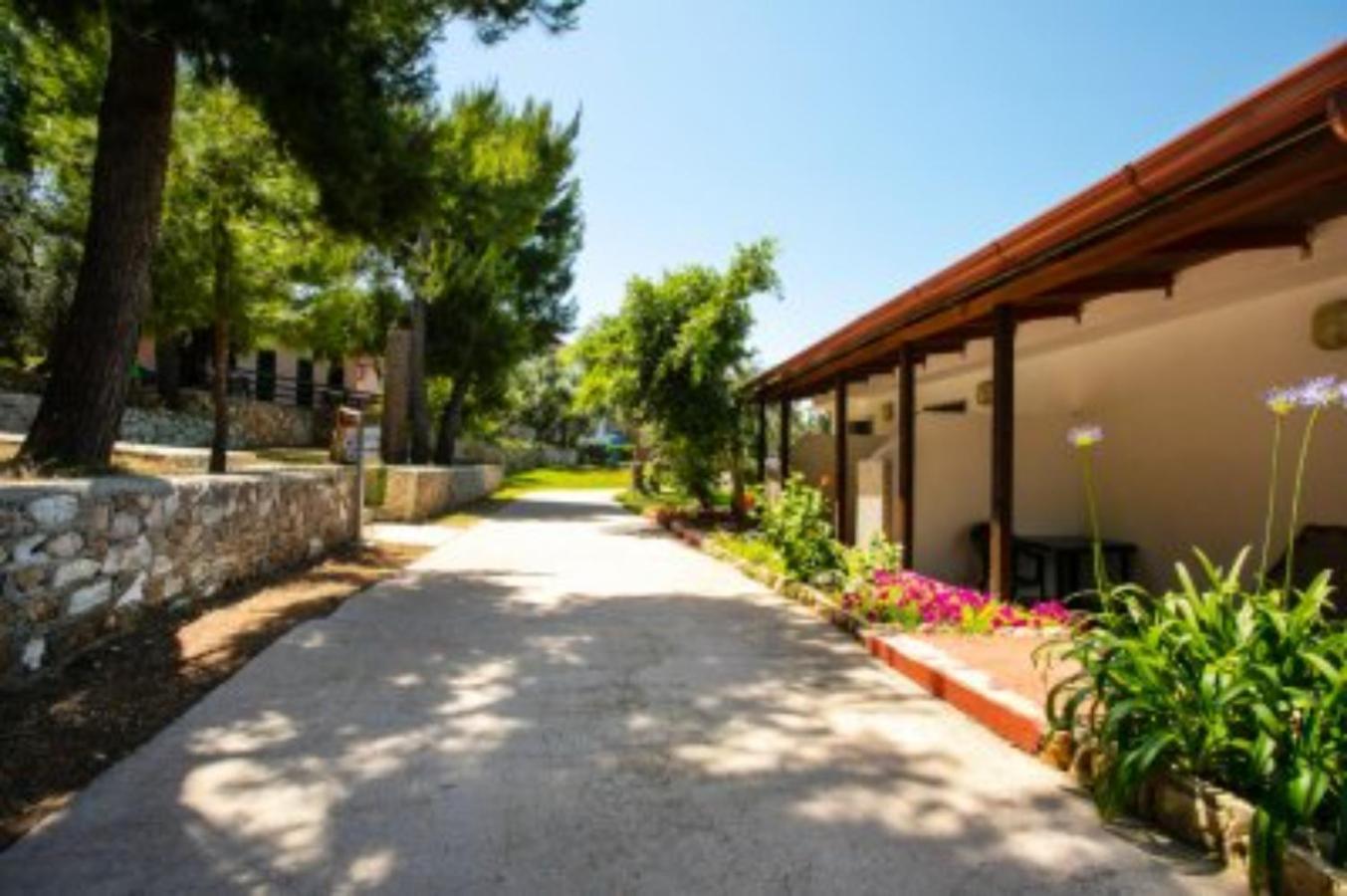 רודי גרגניקו Villaggio Uliveto מראה חיצוני תמונה