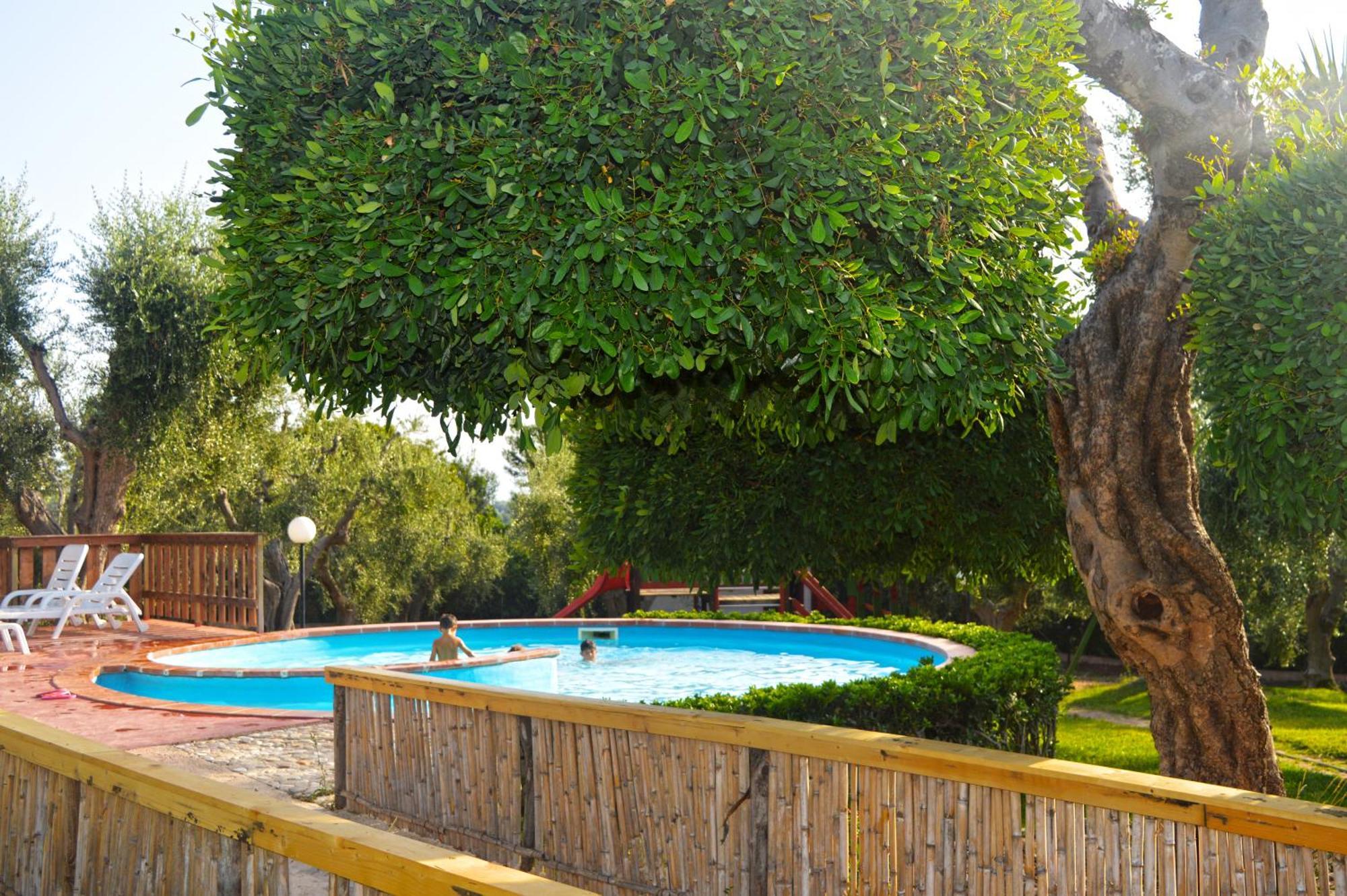 רודי גרגניקו Villaggio Uliveto מראה חיצוני תמונה